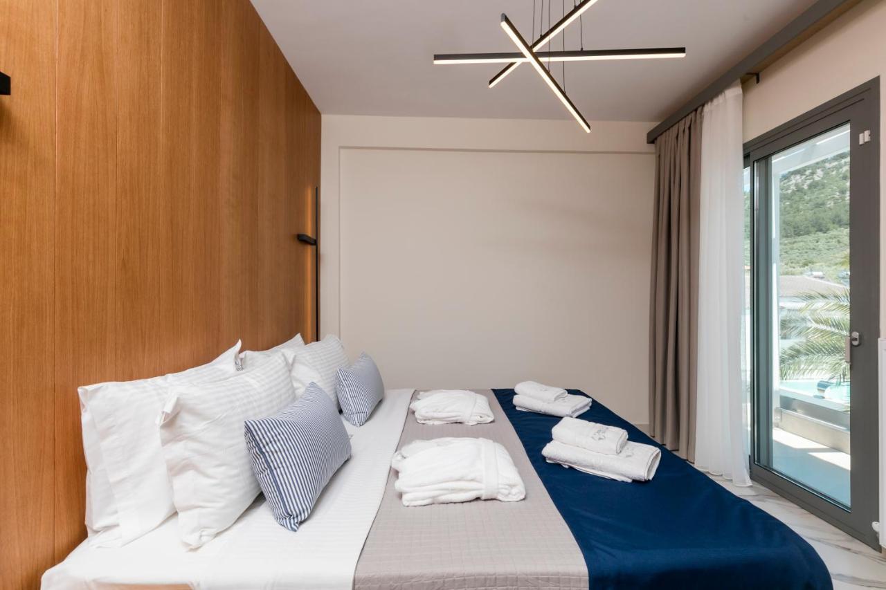 Pachis Escape Suites 外观 照片
